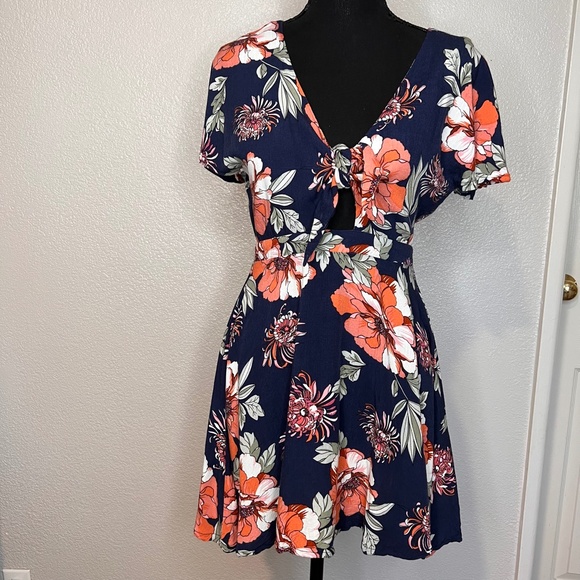 Lulus Botanic of Time Blue Floral Print Tie-Front Skater Dress Size Small - Picture 5 of 13